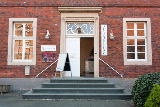 Portal zur Galerie des Kunstvereins